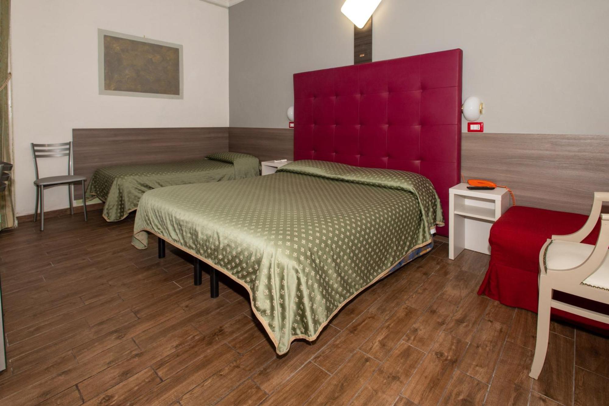 Hotel Piola — Foto 1